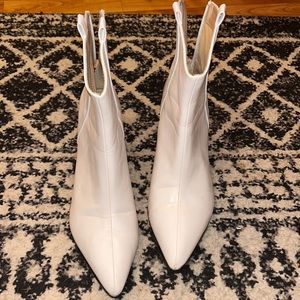 SHEIN White Cowgirl Boots